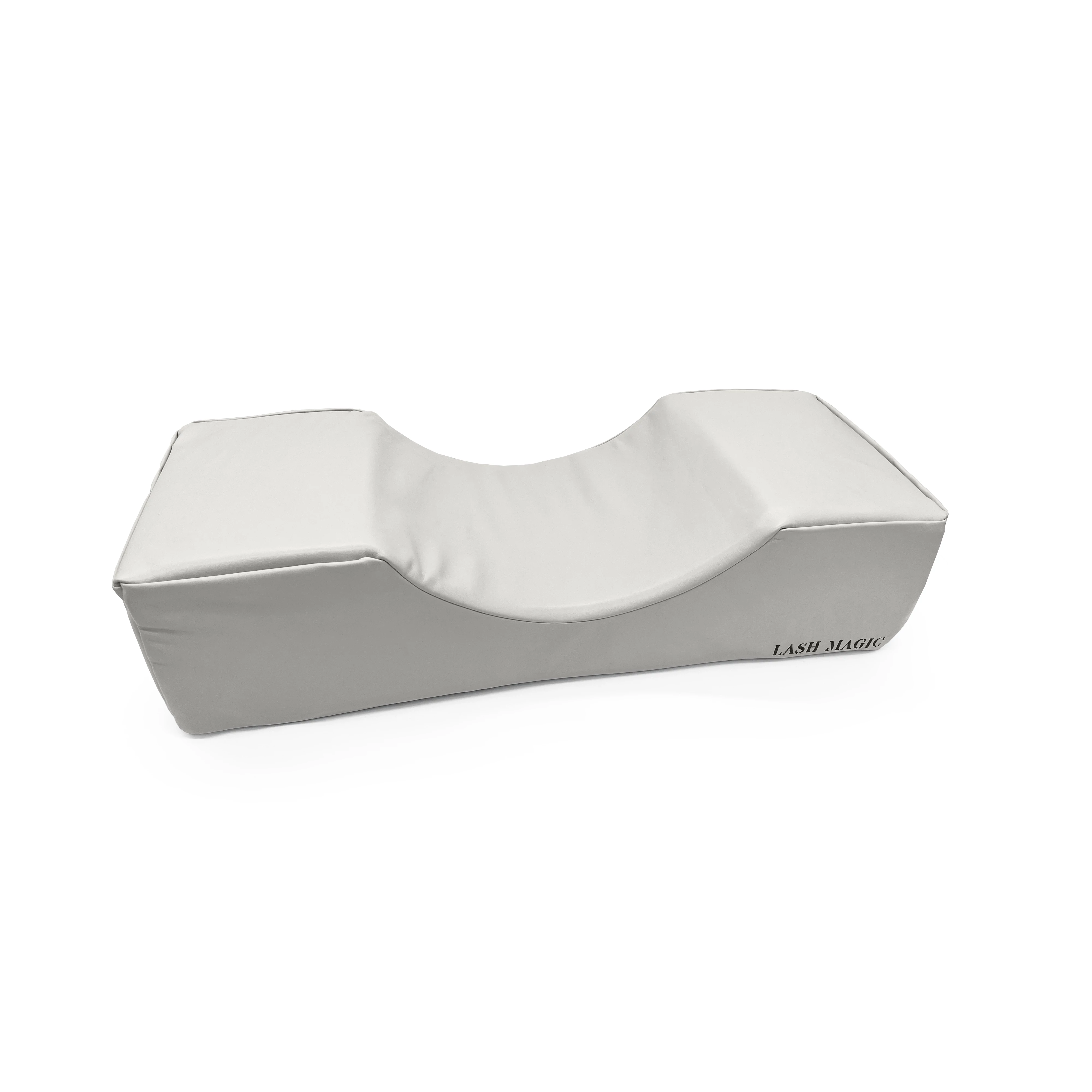 Vankúš z pamäťovej peny s poťahom z umelej kože 50x20x12cm